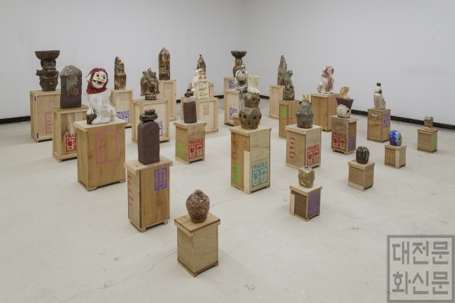 [크기변환]오제성, 인덱스, 2020, 혼합매체, 가변설치.jpg