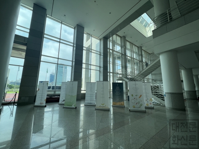 [크기변환][사진] 전시사진.jpg