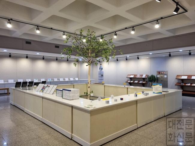 [크기변환]한밭도서관, ‘우리글 한글  즐기자 한글!’전시회 개최.jpg